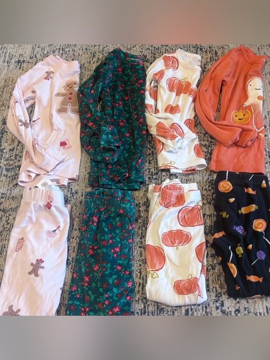 Other - 4t Holiday Pajamas